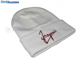 Белая шапка с логотипом