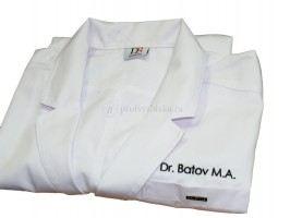 Вышивка на медицинском халате