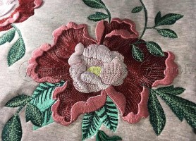 Вышивка на крое