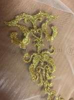 Вышивка золотыми нитками на сетке