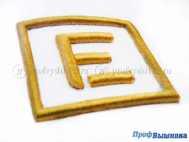 Обьёмная вышивка на ткани