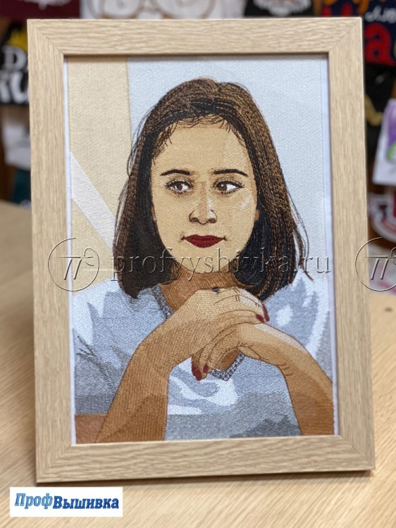 Вышивка портретов