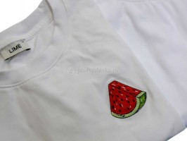 Вышивка арбуза на футболке