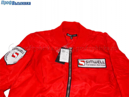 Куртка с нашивками