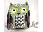 Красивая вышивка «Сова» на пледах
