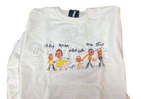 Детский рисунок на свитшоте