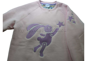 Вышивка на толстовке