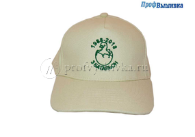 Нанесение принта на бейсболки