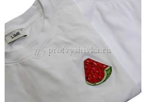 Вышивка арбуза на футболке